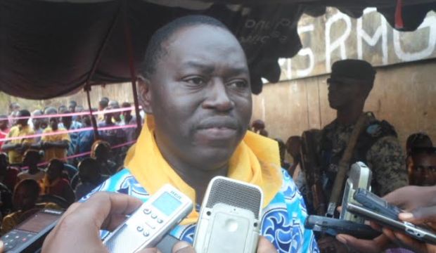 Le directeur général de l&#39;Office guinéen de publicité (OGP) Paul Moussa Diawara vient d&#39;être suspendu par le ministre de la Communication Alhousény Makanéra ... - paul_moussa_diawara_dg_ogp